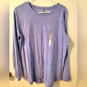 Long sleeve tee